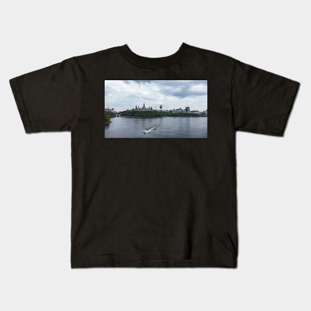 Boating on the Ottawa river Kids T-Shirt by josefpittner